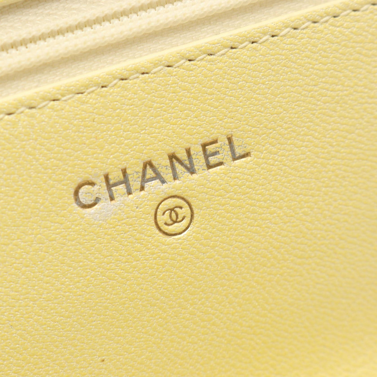 CHANEL Yellow Matelasse Gradient Grained Calfskin leather 2106800641004