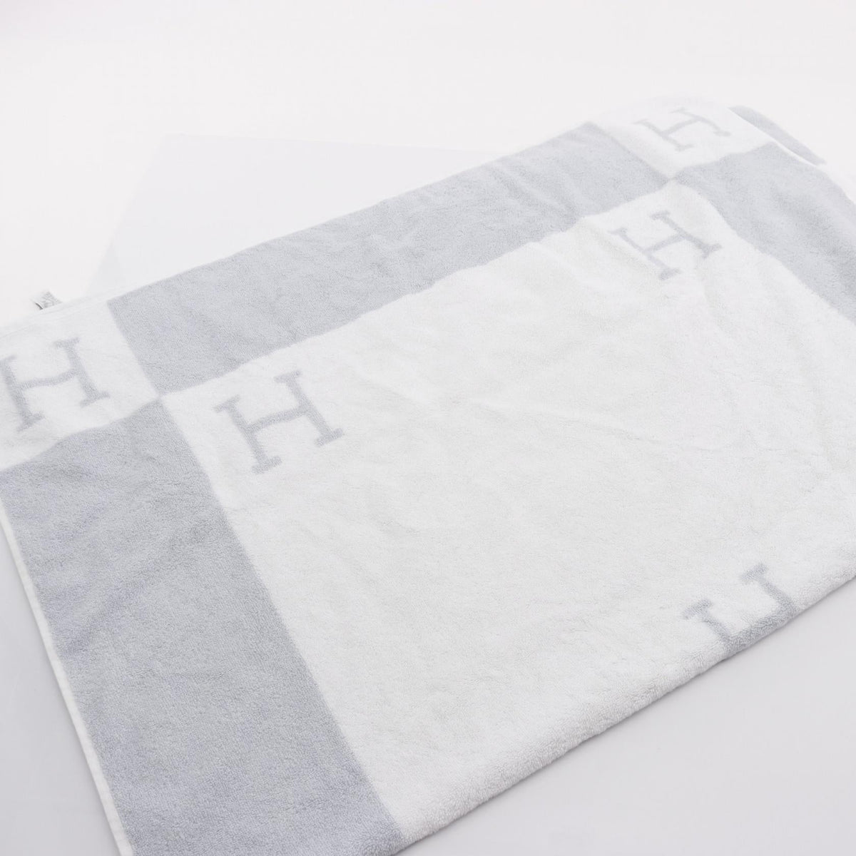 HERMES Avalon towelWhite White Blue/White Other cotton 2104102443197