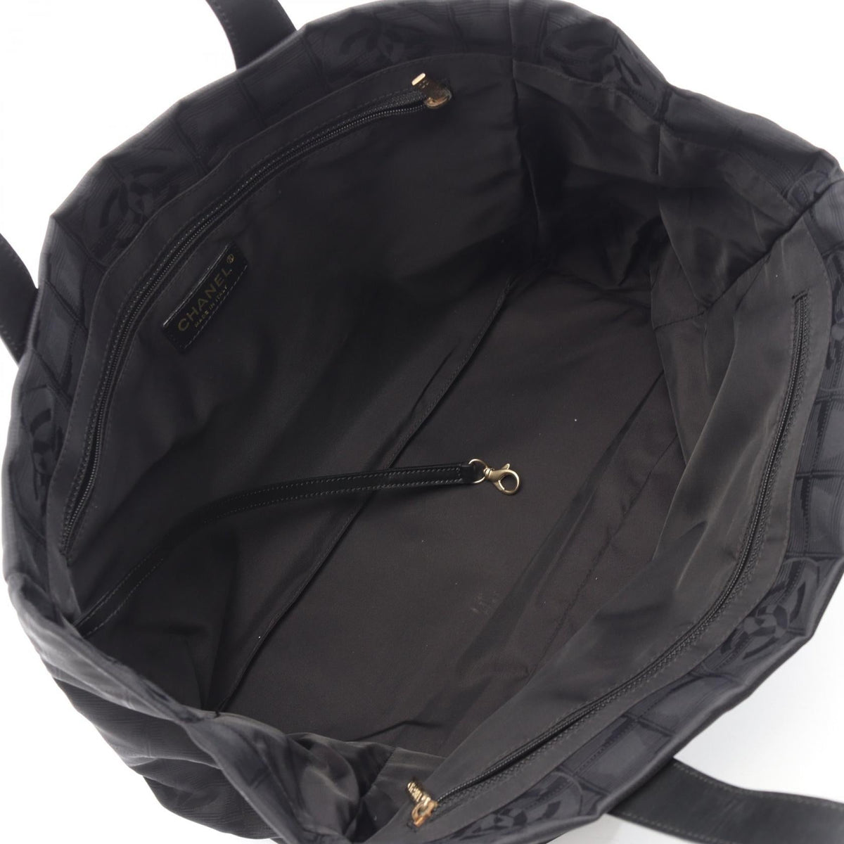 CHANEL Black New Travel Line MM leather�Nylon canvas A15991 2101220126865