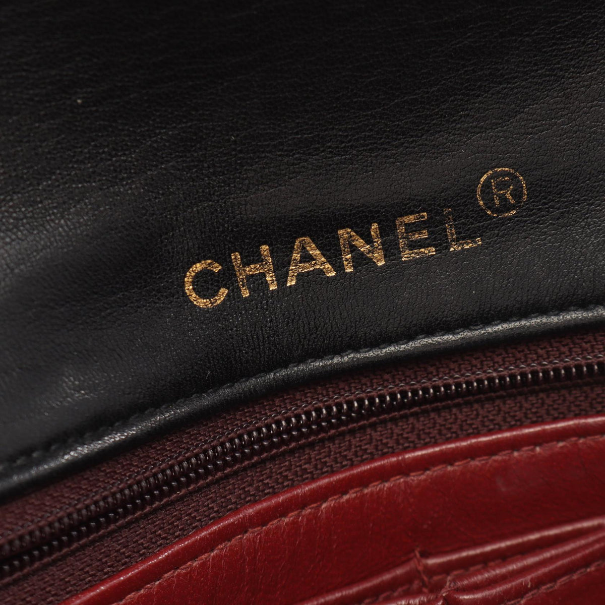 CHANEL Black Full flap Matelasse Lambskin (sheep leather) 2101220118044