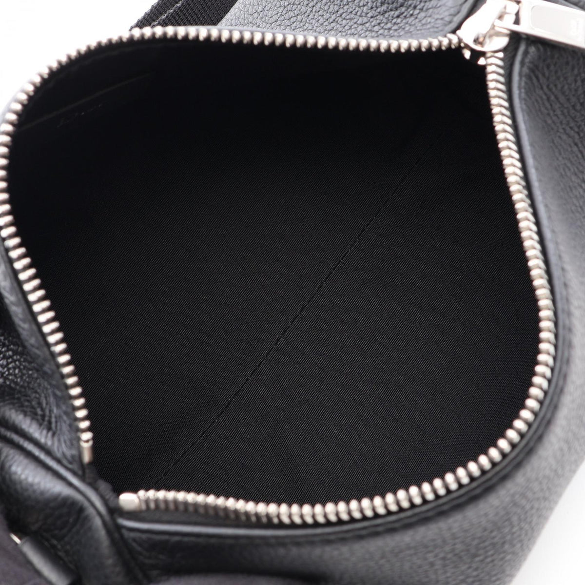 DIOR HOMME Atelier roller Shoulder Bag Black leather 2101220125868