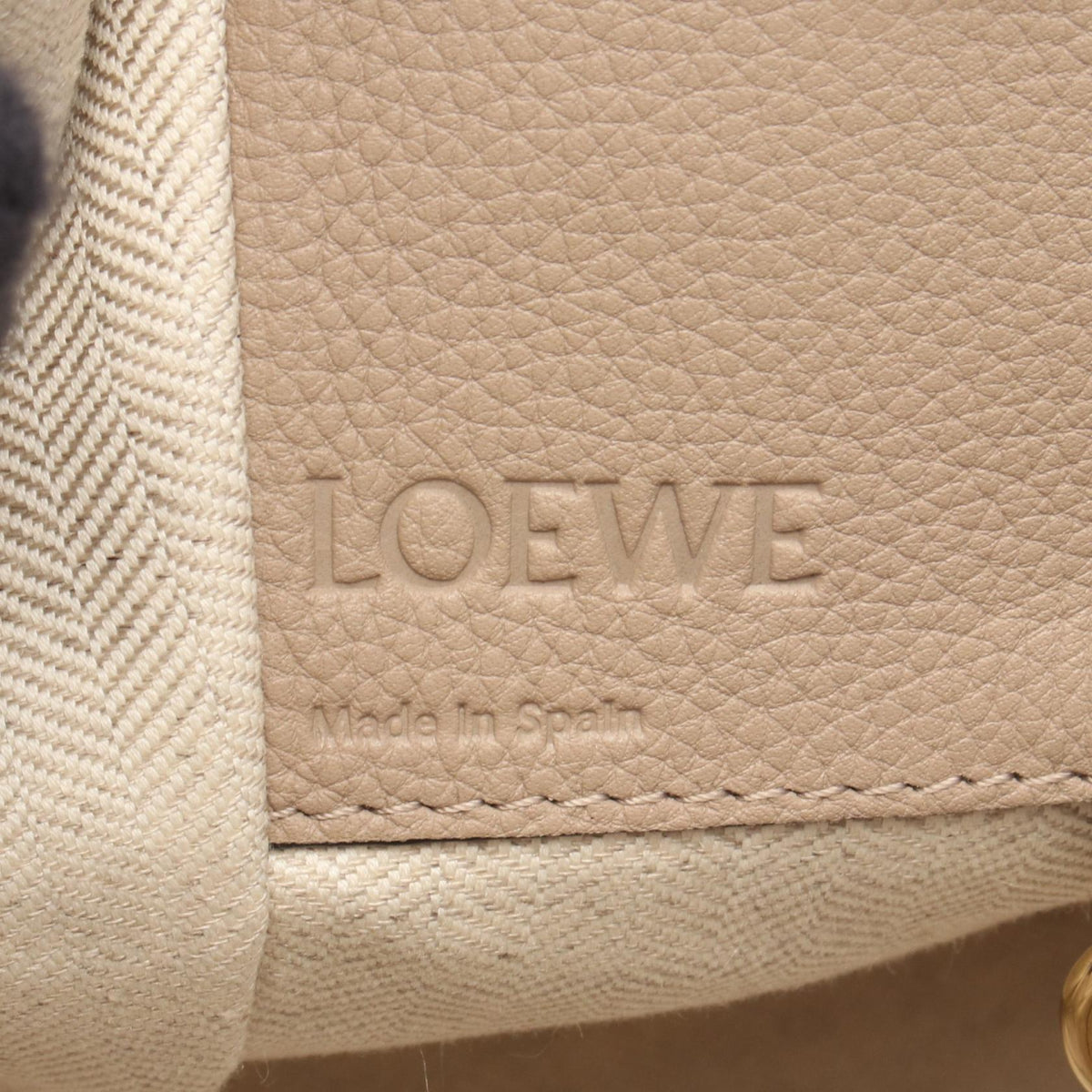 LOEWE HAMMOCK SMALL (2-Way Hammock) Handbag Beige leather 387.30.S35 2101220111021