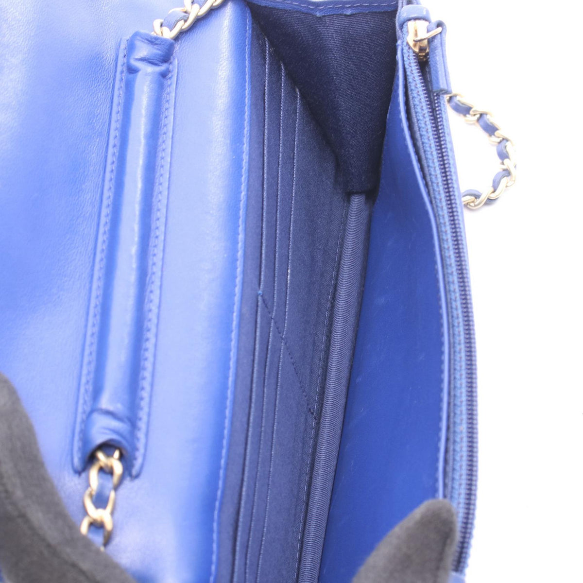 CHANEL Blue Matelasse Lambskin (sheep leather) 2104102534802