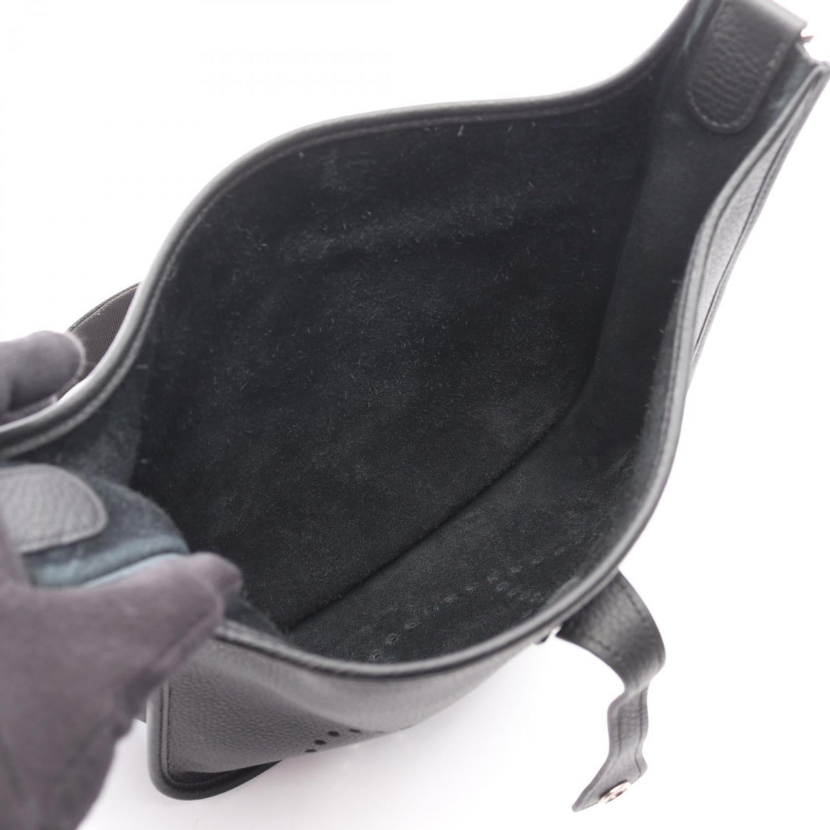 HERMES Evelyne 3 Troyes PM Shoulder BagNoir Black Noir Black Black Taurillon Clemence leather Taurillon Clemence 2101219547183