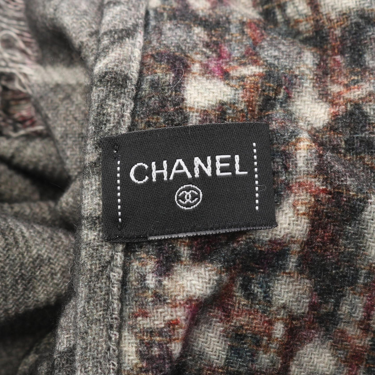 CHANEL Gray/Black COCO Mark Poncho Other�cashmere 2104102509282