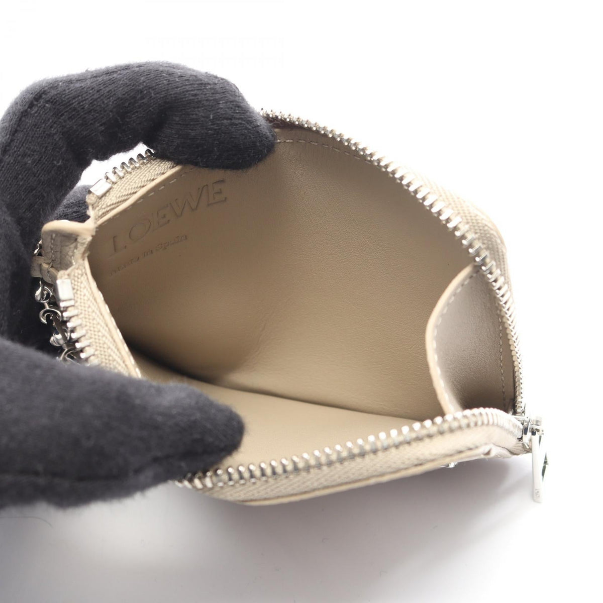 LOEWE Anagram Square Coin Card Holder with Keyring coin purse Beige leather C821SQLX035541 2101220148713