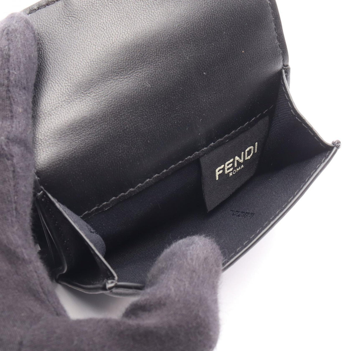 FENDI baguette Tri-fold wallet Black leather 8M0395AAJDF0KUR 2101220155704