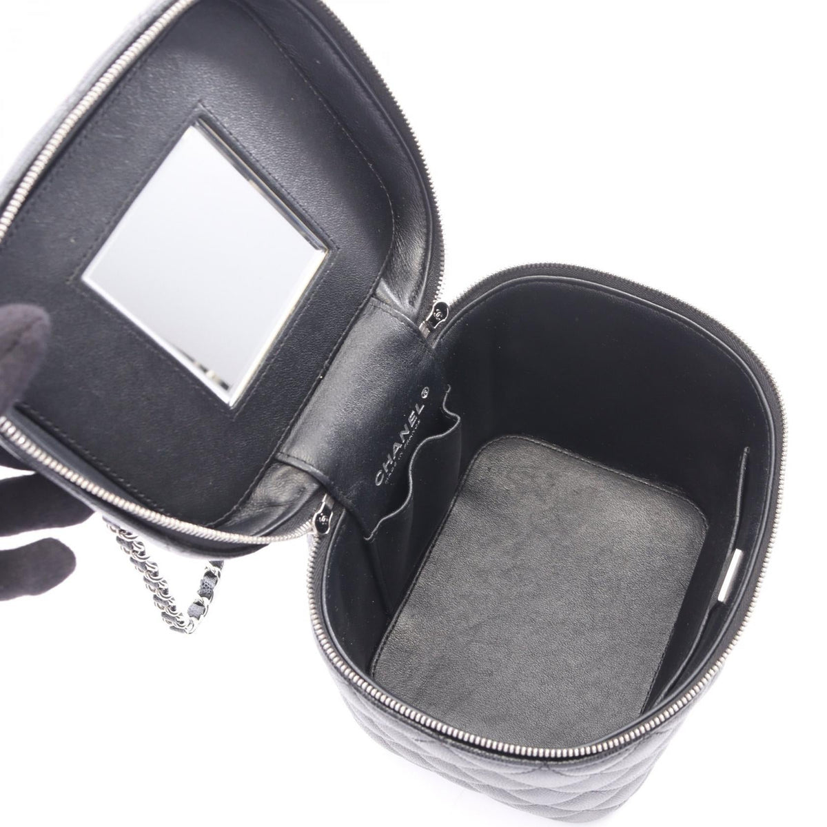 CHANEL Black Matelasse Grained Calfskin leather 2104102537445