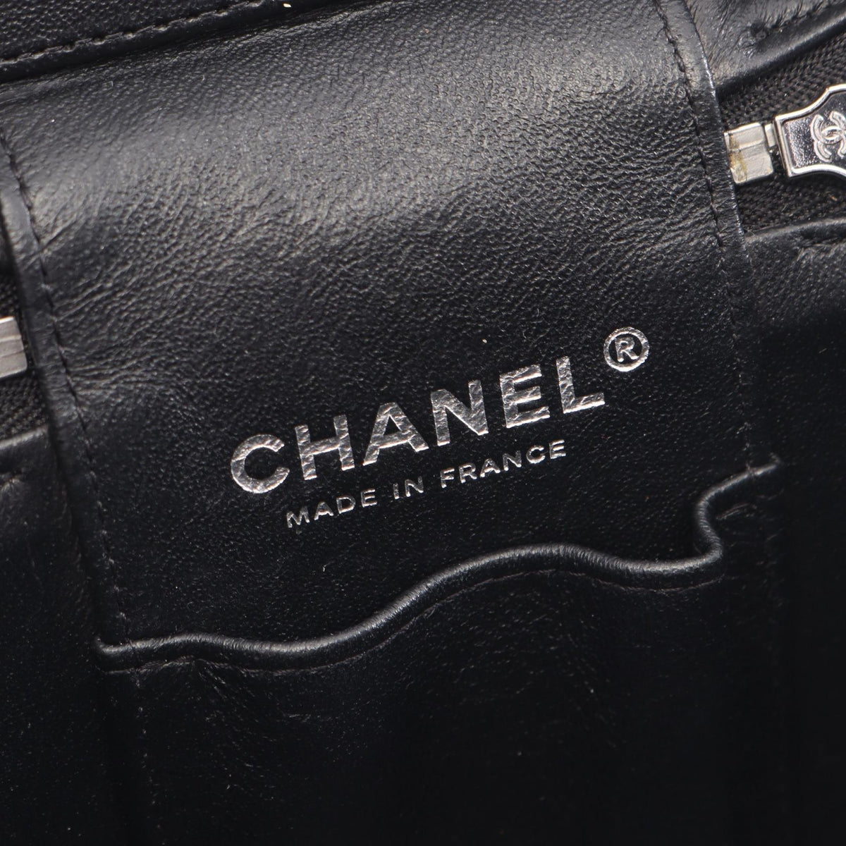 CHANEL Black Matelasse Grained Calfskin leather 2104102537445