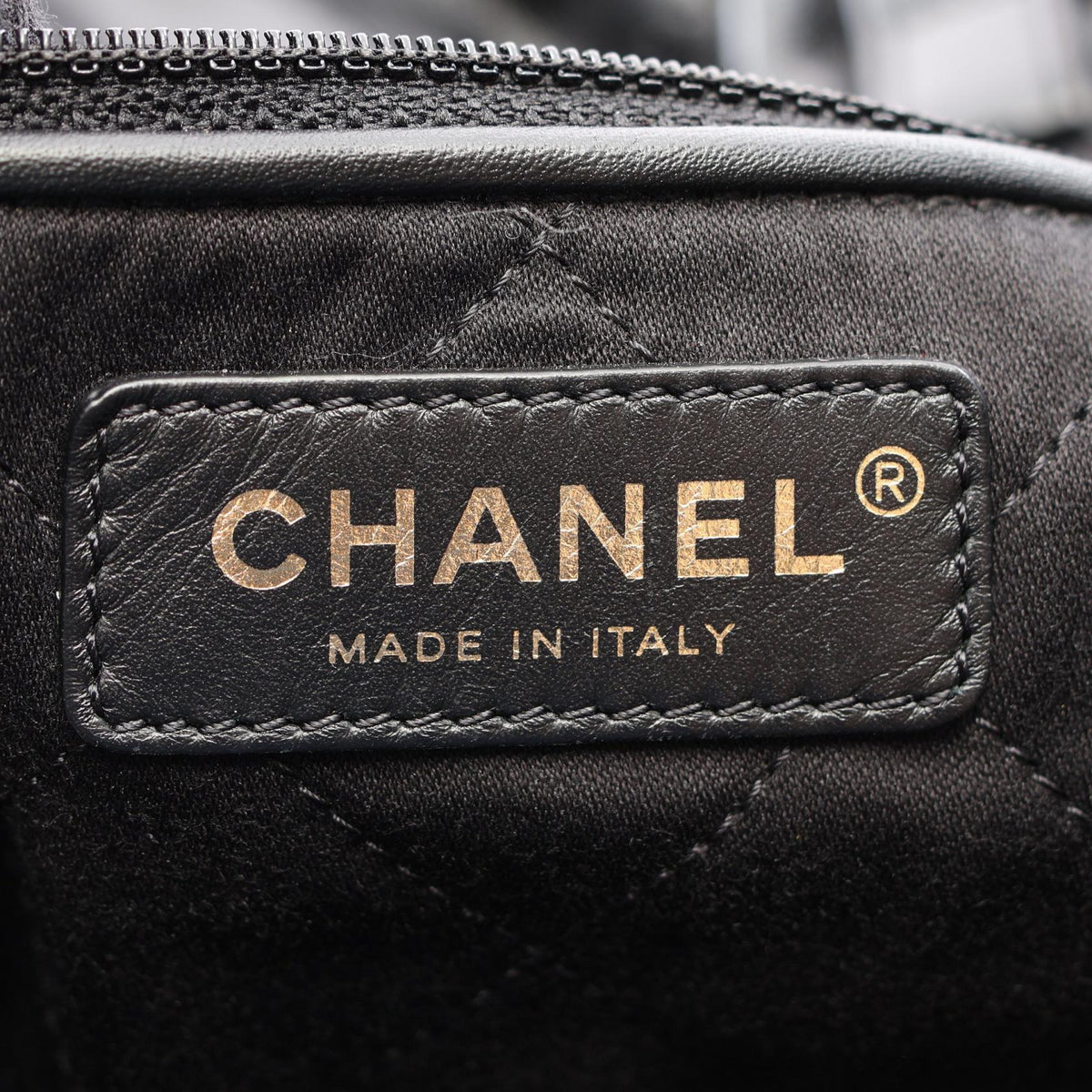 CHANEL Black Chanel 22 Large leather AS3313 2101220004026
