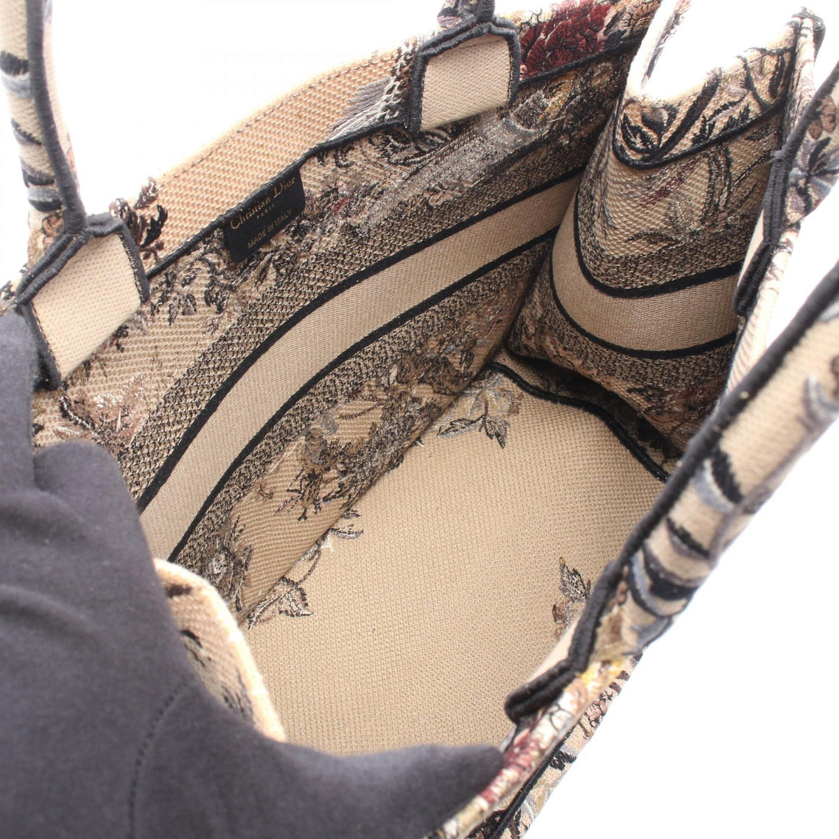 Dior BOOK TOTE Medium Jardin d'Art Vert Tote Bag Beige/Black/Multicolor canvas 2104102537520