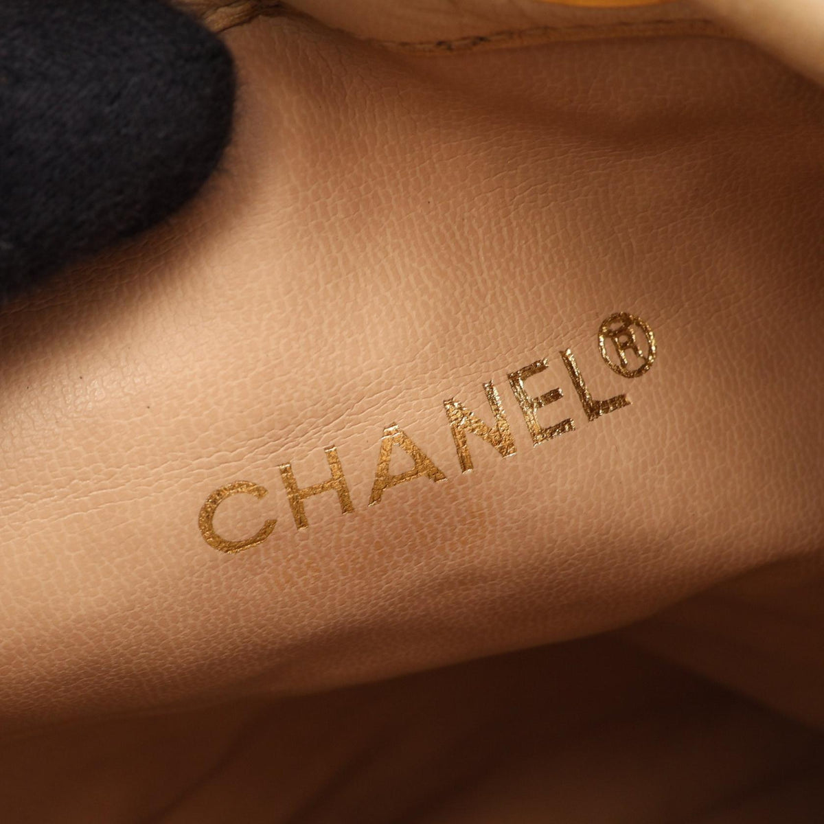 CHANEL Beige Coco Charm drawstring pouch included Lambskin (sheep leather) 2101220130008
