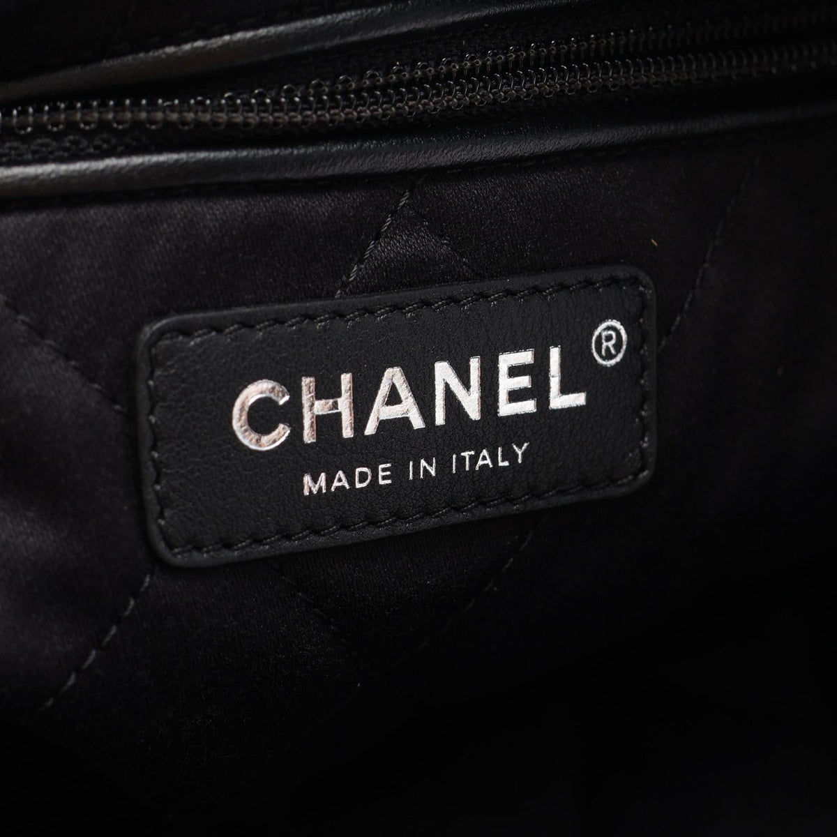 CHANEL Black Chanel 22 Large leather AS3313 2104102536264