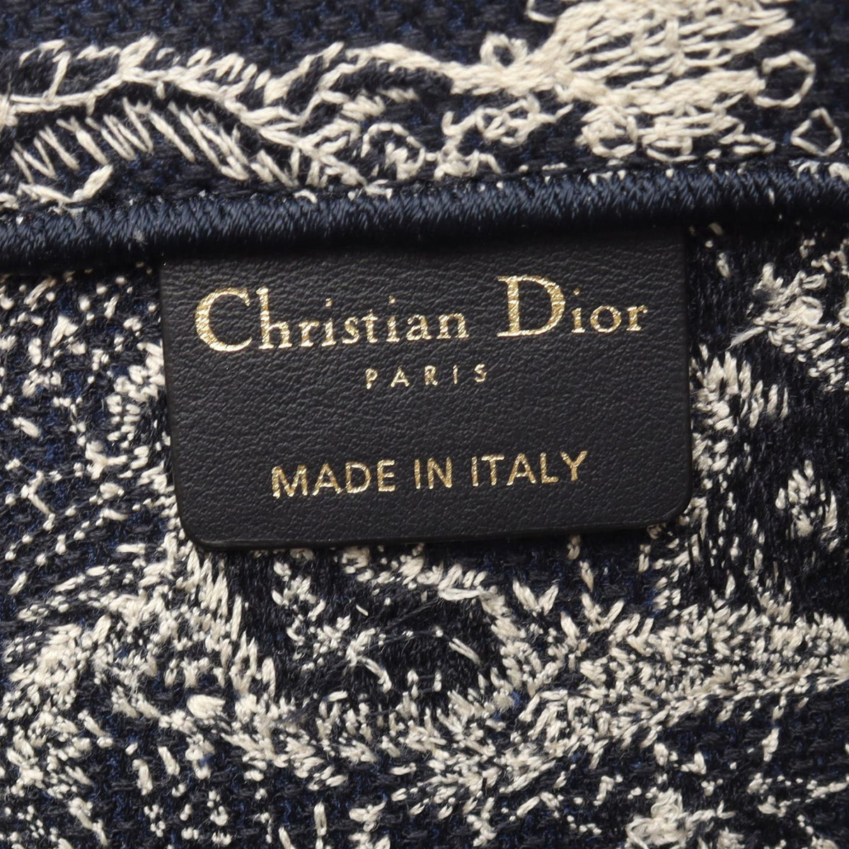 Dior BOOK TOTE Medium Toile de Jouy Tote Bag Navy/White canvas 2101220043568