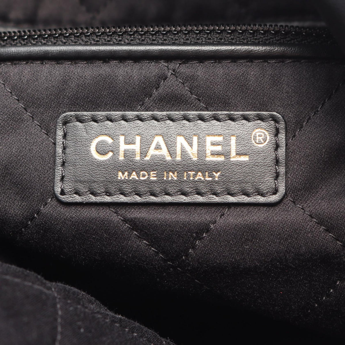 CHANEL Black Matelasse Chanel 22 Large leather AS3262 2106800643527
