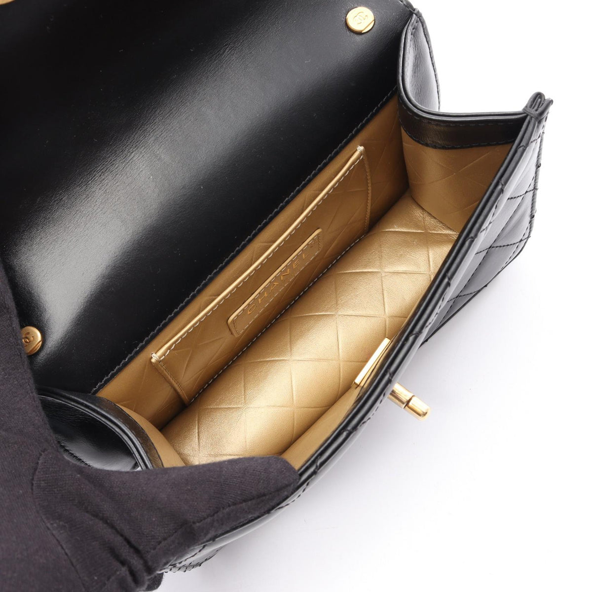 CHANEL Black Matelasse Lambskin (sheep leather) 2107601159606