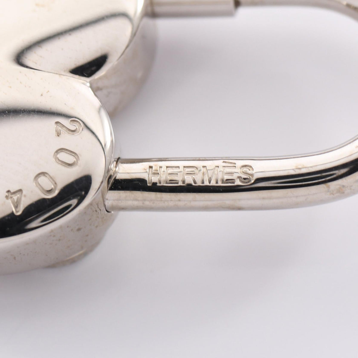 HERMES Cadena Charm ANNEE DE LA FANTAISIE Heart Fantasy 2004 Limited Edition charm Silver Other metal 2120900125172