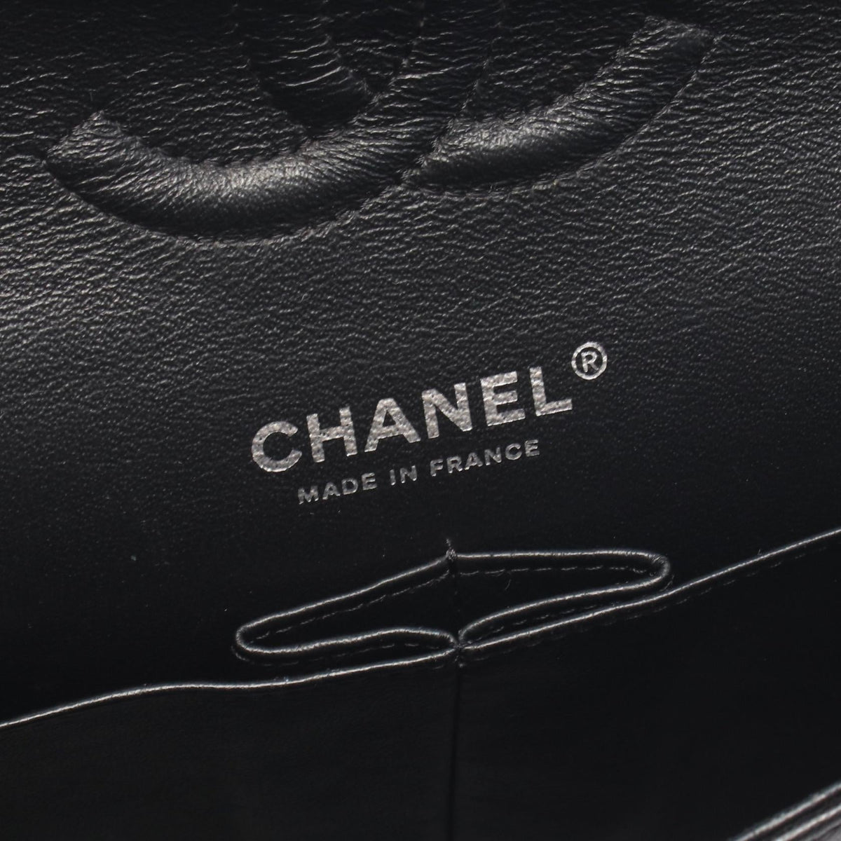 CHANEL Black Chevron V-stitch W-flap Lambskin (sheep leather) A01112 2101220157487