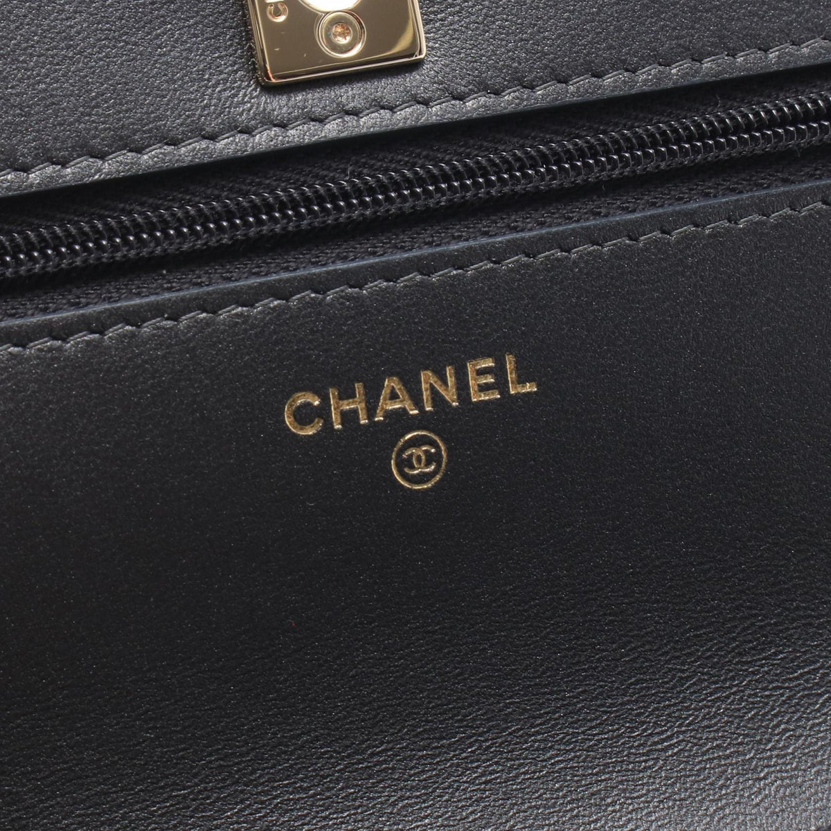 CHANEL Black Matelasse Lambskin (sheep leather) AP4537 2104102539319