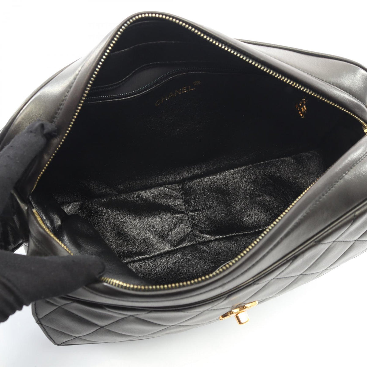 CHANEL Black Matelasse Lambskin (sheep leather) 2120300038973