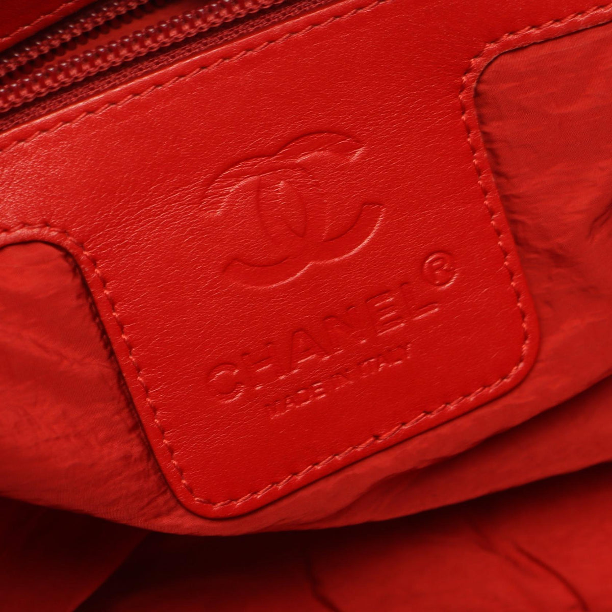 CHANEL Black/Red Coco Cocoon Small Reversible Nylon leather 2101220099978