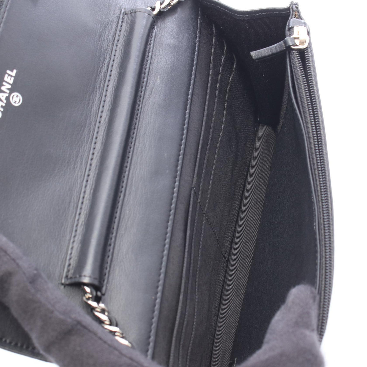CHANEL Black Matelasse Patent leather 2120800033690