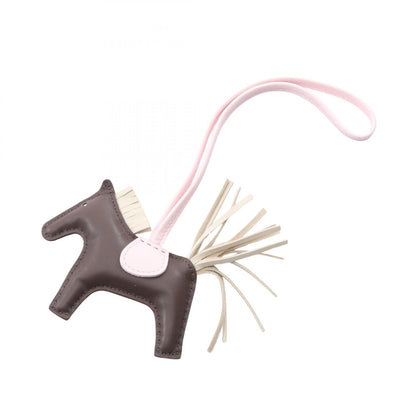 6a7acbba4742e94c0f3826ca