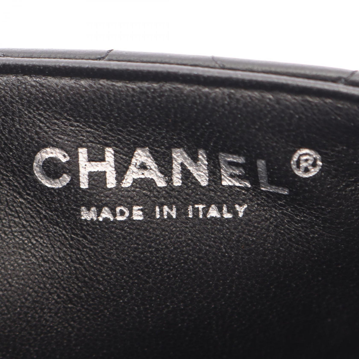 CHANEL Black Matelasse East West Lambskin (sheep leather) 2101220140526