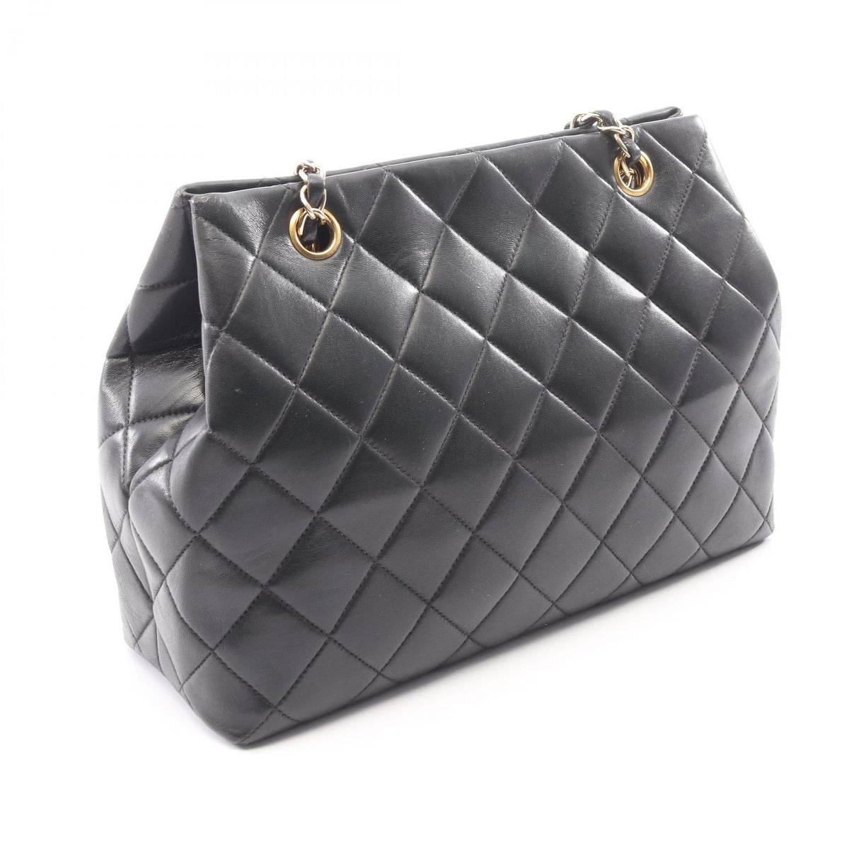 CHANEL Black Matelasse Lambskin (sheep leather) 2101220109837