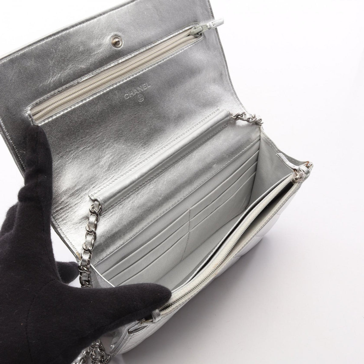 CHANEL Silver Matelasse leather AP0250 2120800033683