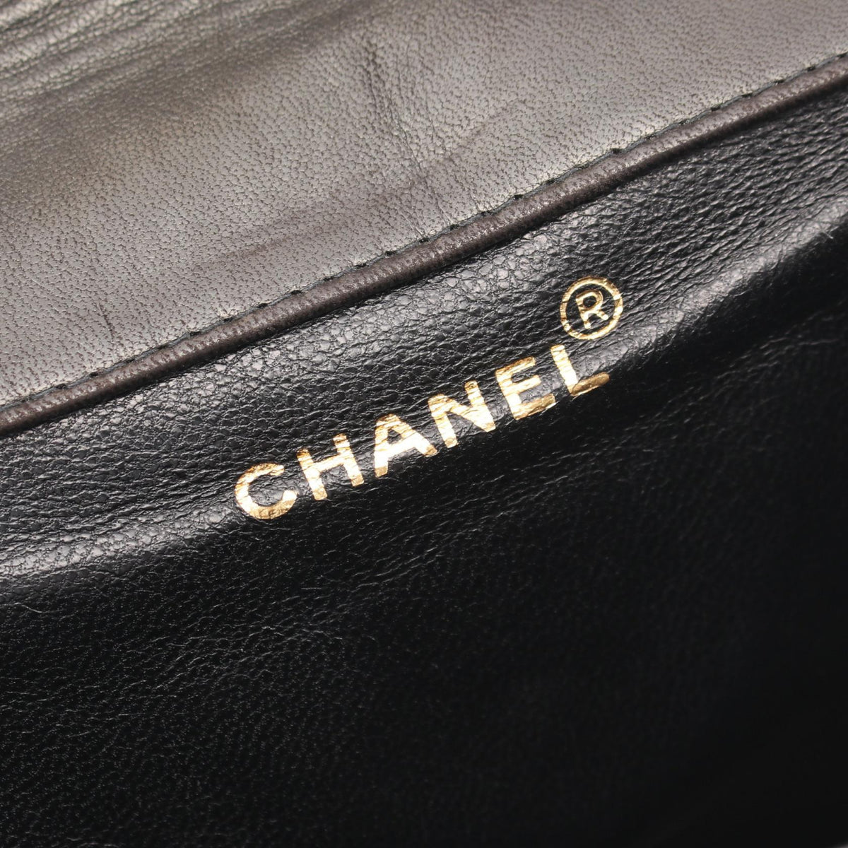 CHANEL Black Matelasse Turn Lock Chain Lambskin (sheep leather) A04194 2101219931296