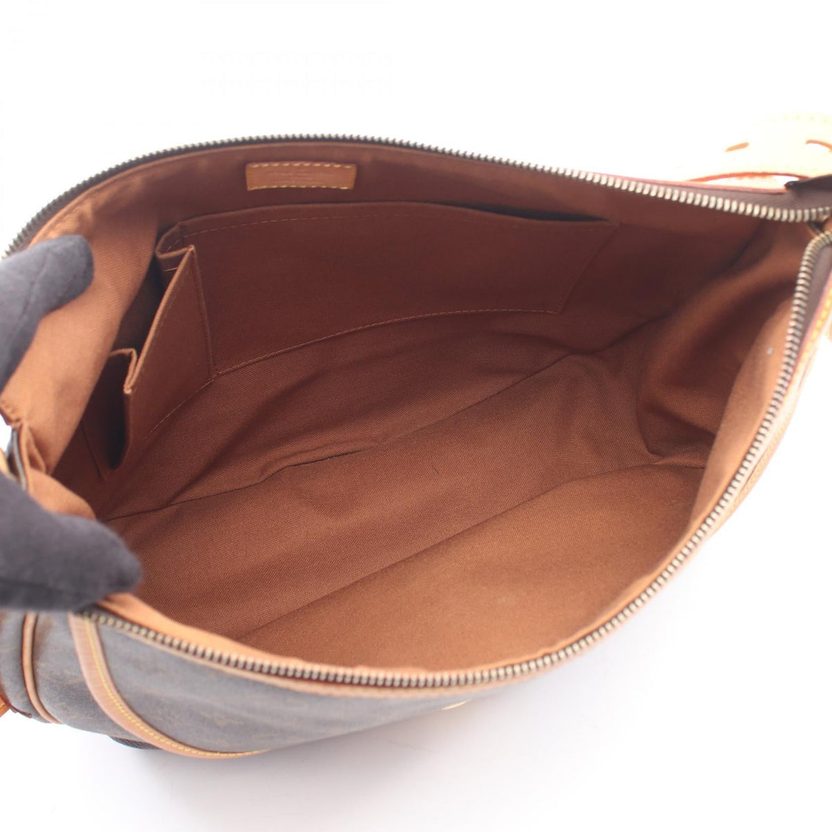LOUIS VUITTON Tulum GM Monogram Brown Shoulder Bag M40075 2101220116538